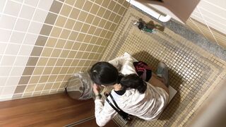 台北故人系列廁拍流出 4K超清手持後排偷拍系列-4