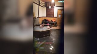 台灣情侶 私人溫泉旅館被工作人員暗藏攝像頭偷拍傳網絡 受害女崩潰大哭-04