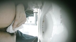 【廁拍】全景前後雙角度 極品無毛白虎 -04