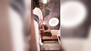 【黃先生探花】約了個豐滿大奶妹 換上連體網襪口交舔蛋後入猛操騎乘