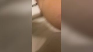 情侶洩密，超美小姐姐被男友各種捆綁手銬狗鏈SM調教，猛操粉嫩逼逼，奶子也是軟軟嫩嫩-2